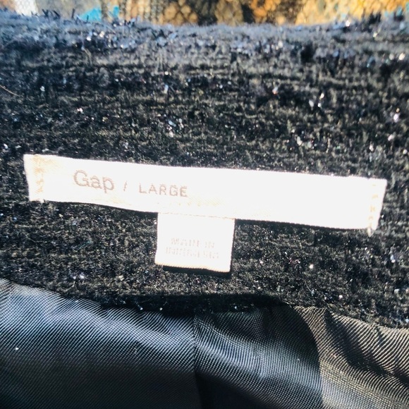 Gap size large Black tweed like jacket silver metallic threads slit sleeve - Picture 9 of 16